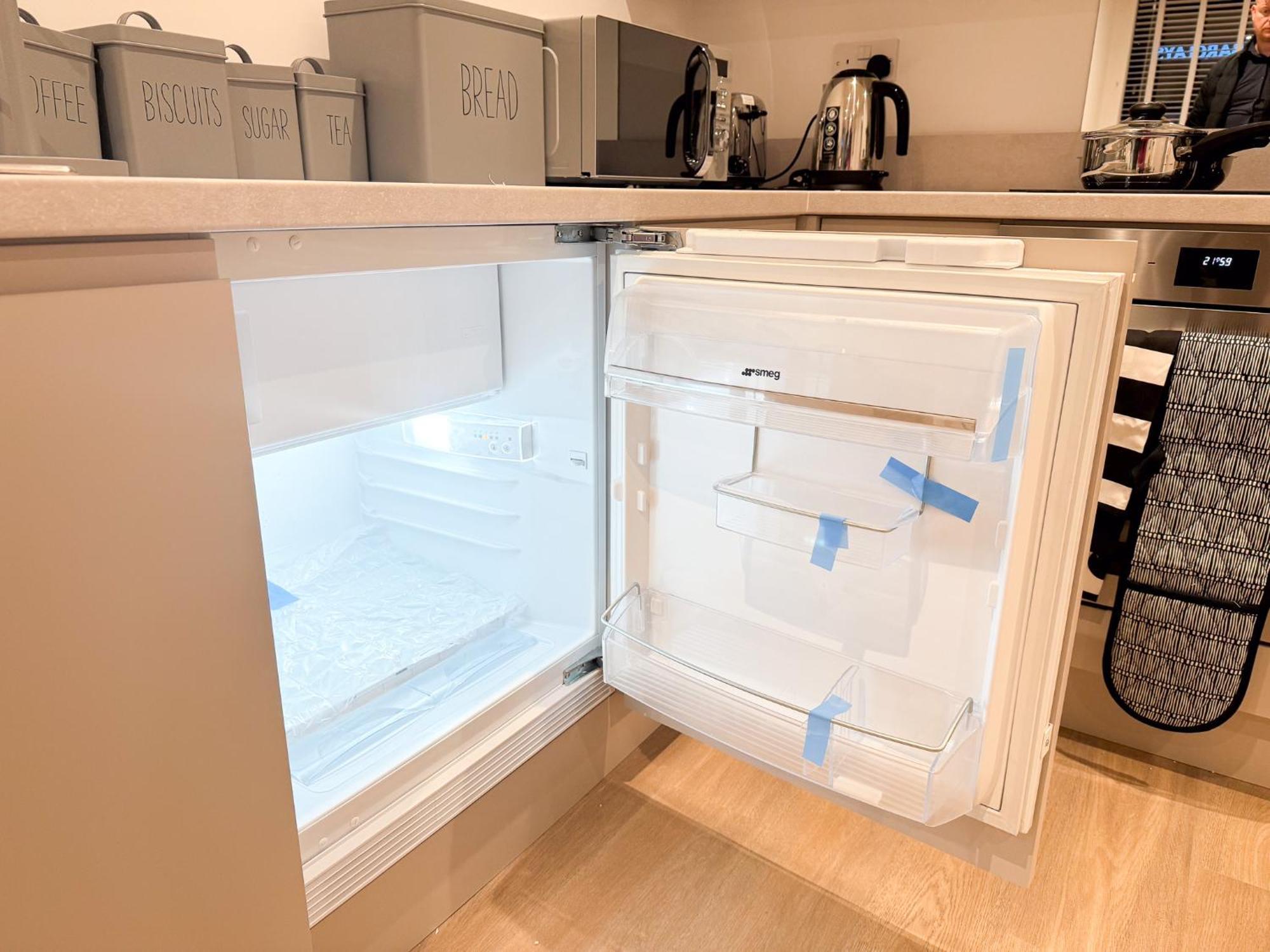 Spacious Modern 1 Bed Apartments In St Neots - Perfect For Contractors & Professionals - Free Parking - Wifi - Fully Equipped Kitchen - Smart Tv Ideal For Work Stays And Long Projects Exterior foto